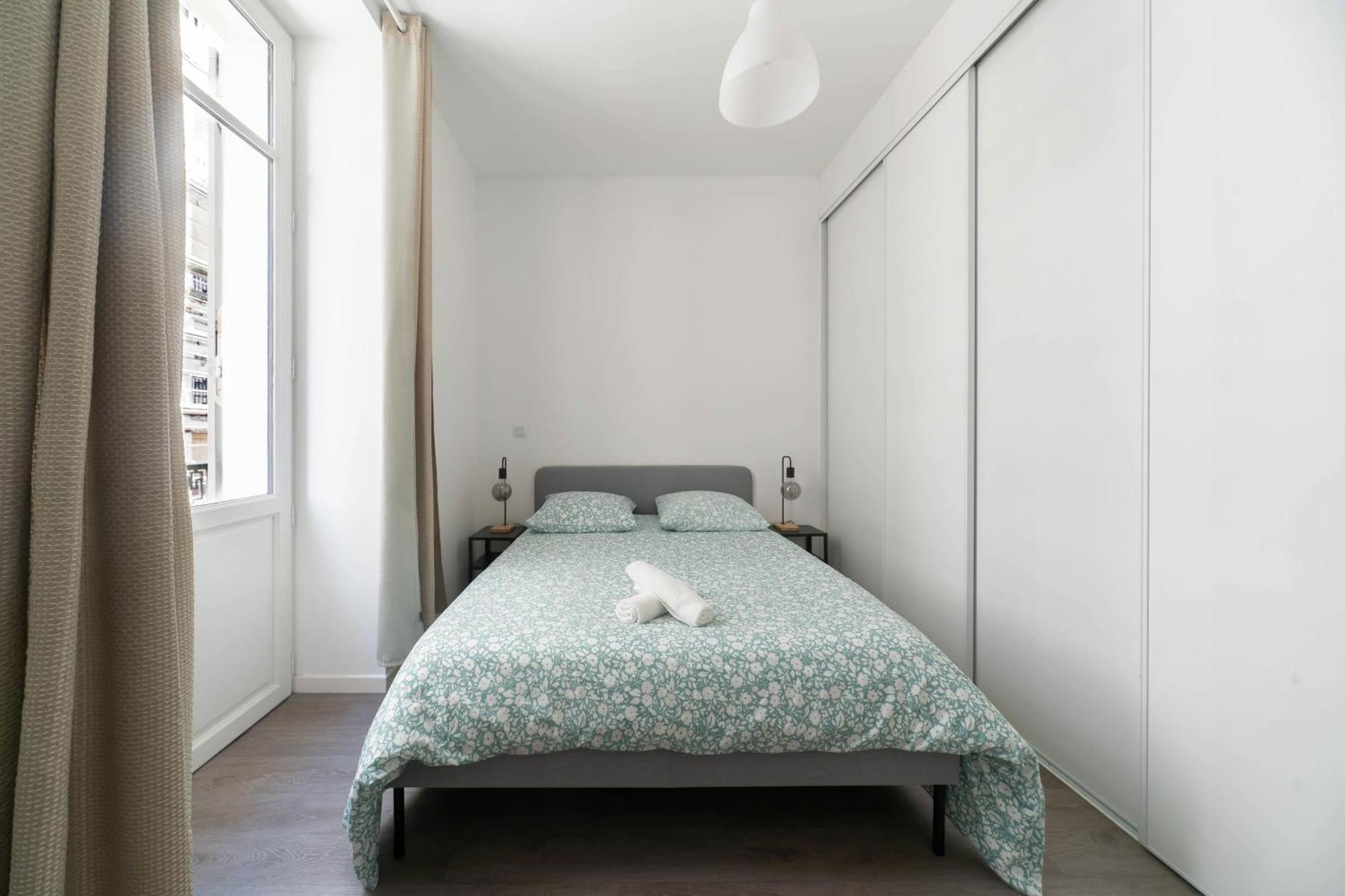 Le Brit - Grand Appartement Design, 3 Chambres, Centre Ville 비시 외부 사진