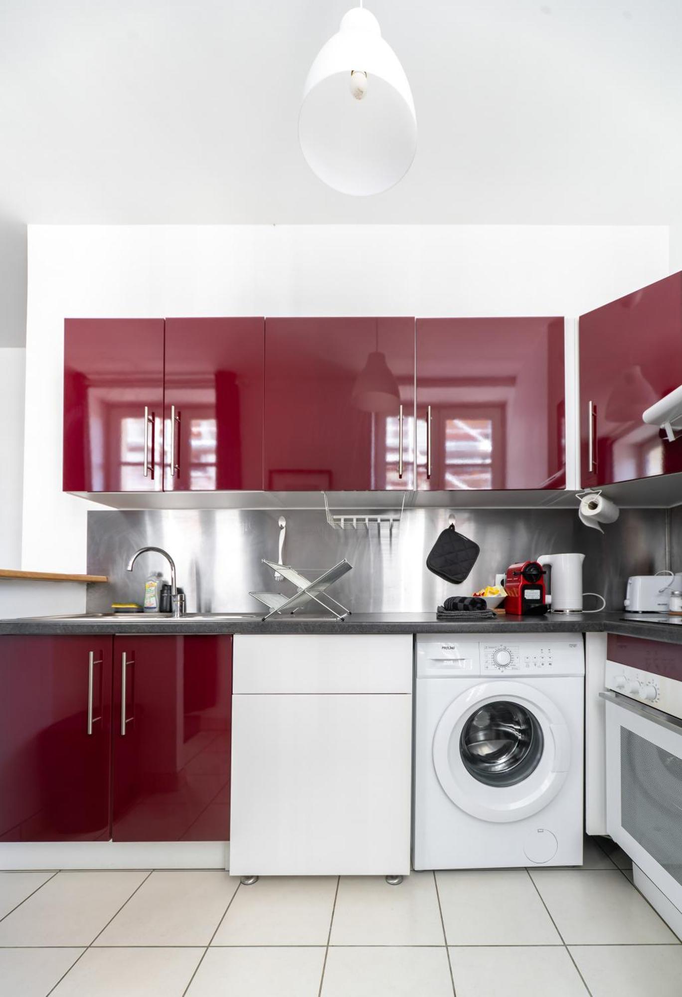 Le Brit - Grand Appartement Design, 3 Chambres, Centre Ville 비시 외부 사진