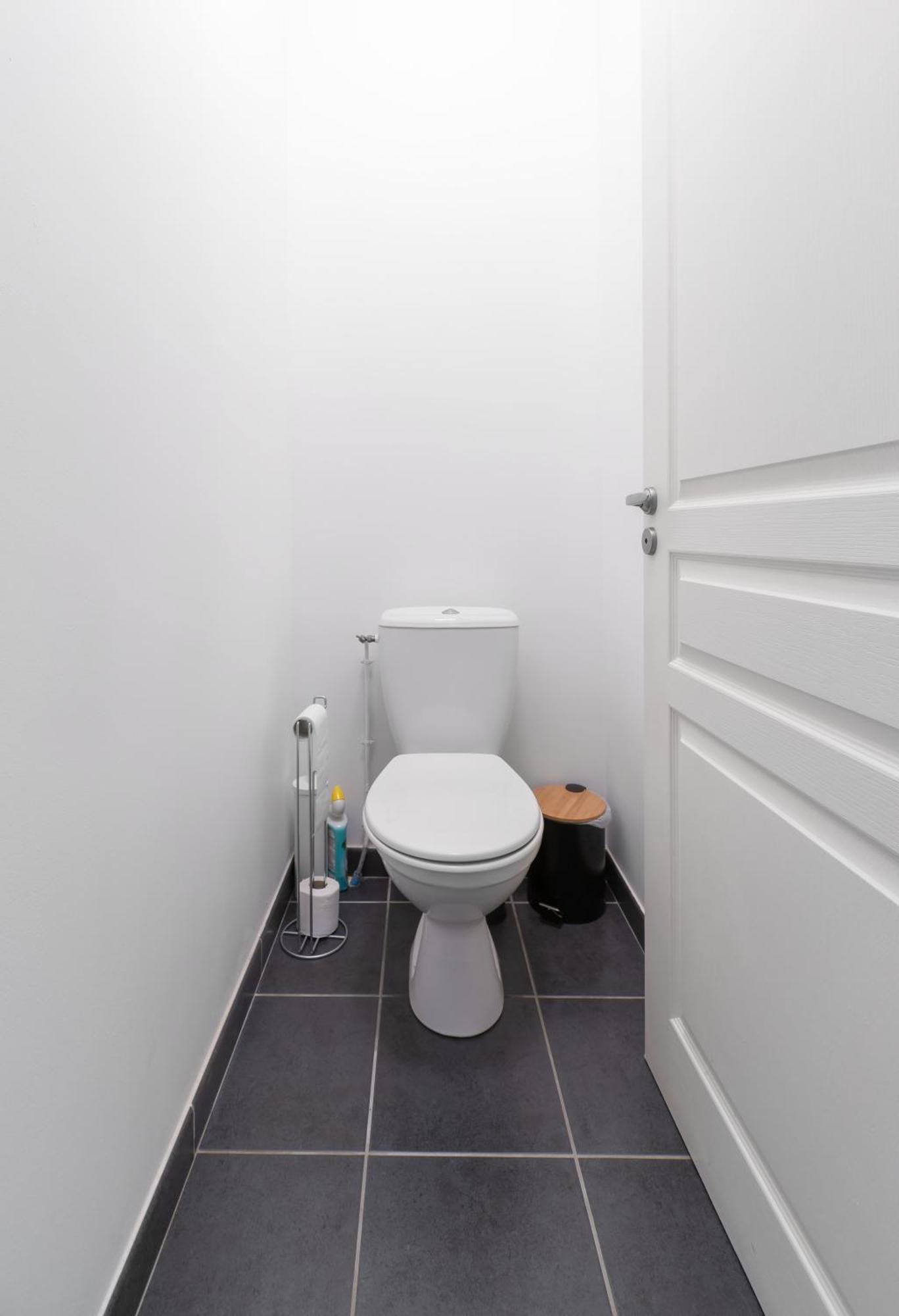 Le Brit - Grand Appartement Design, 3 Chambres, Centre Ville 비시 외부 사진