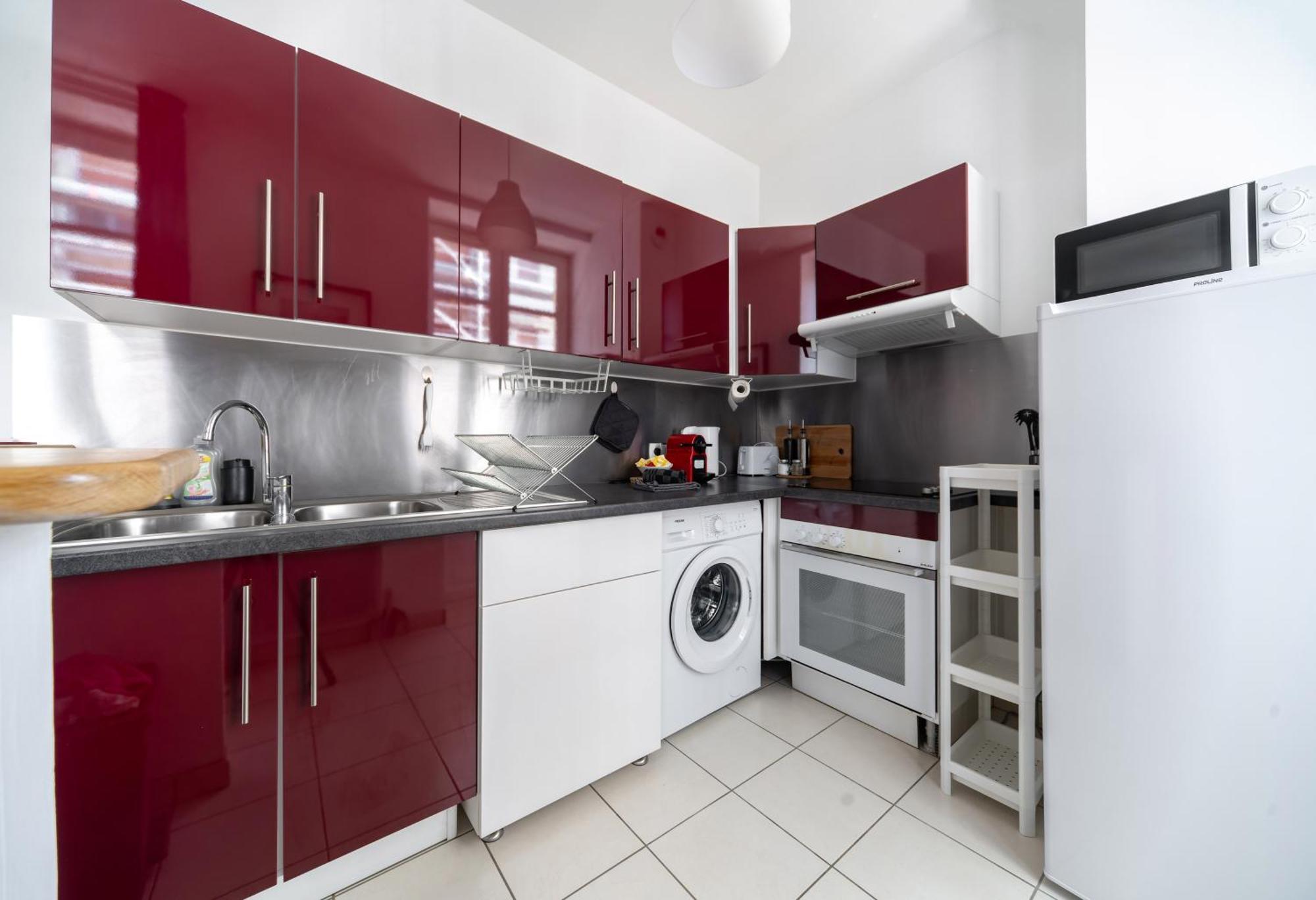 Le Brit - Grand Appartement Design, 3 Chambres, Centre Ville 비시 외부 사진